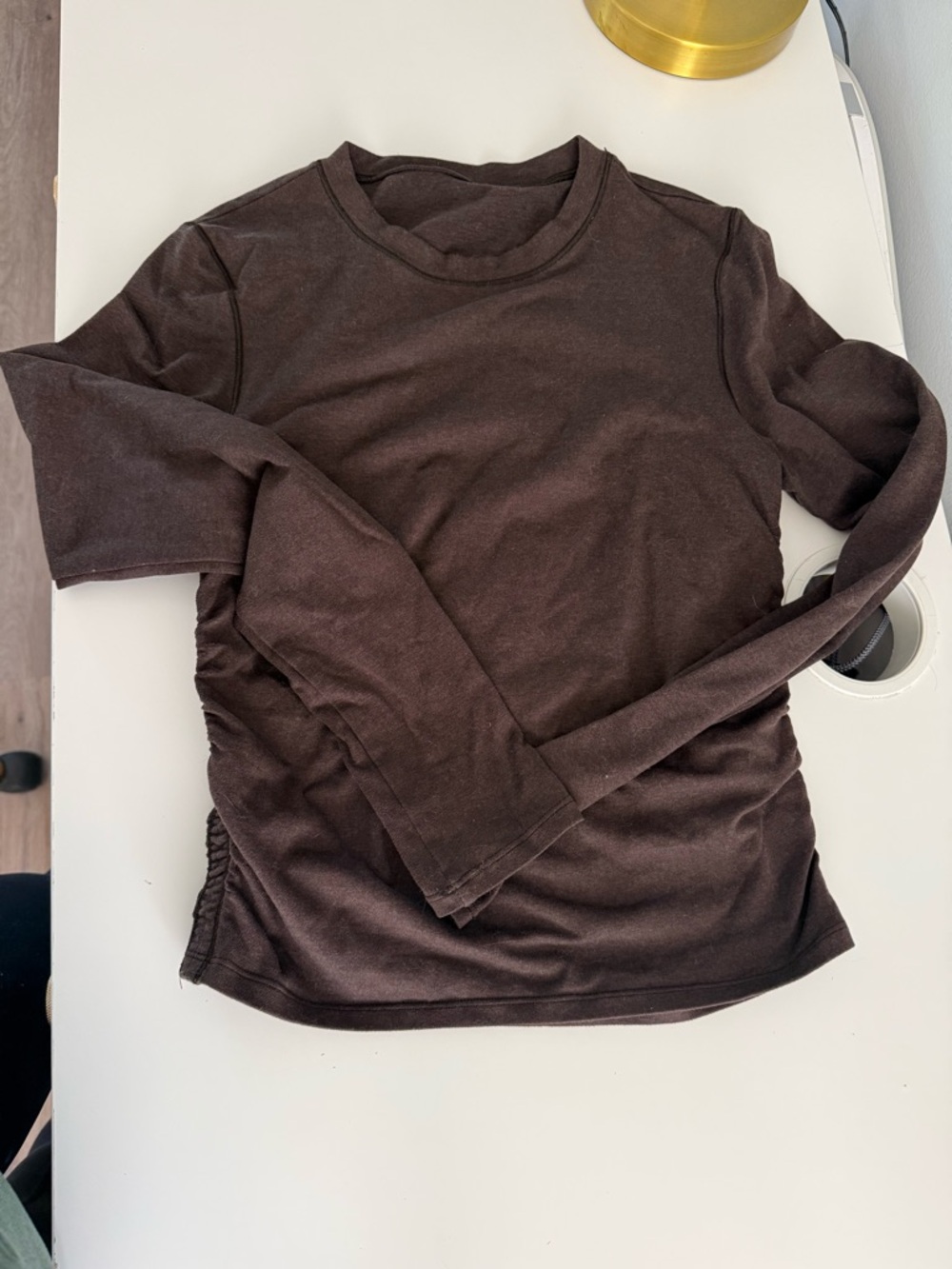 VUORI - Halo Ruched ling sleeve top - Java Heather (dark brown) - Size S